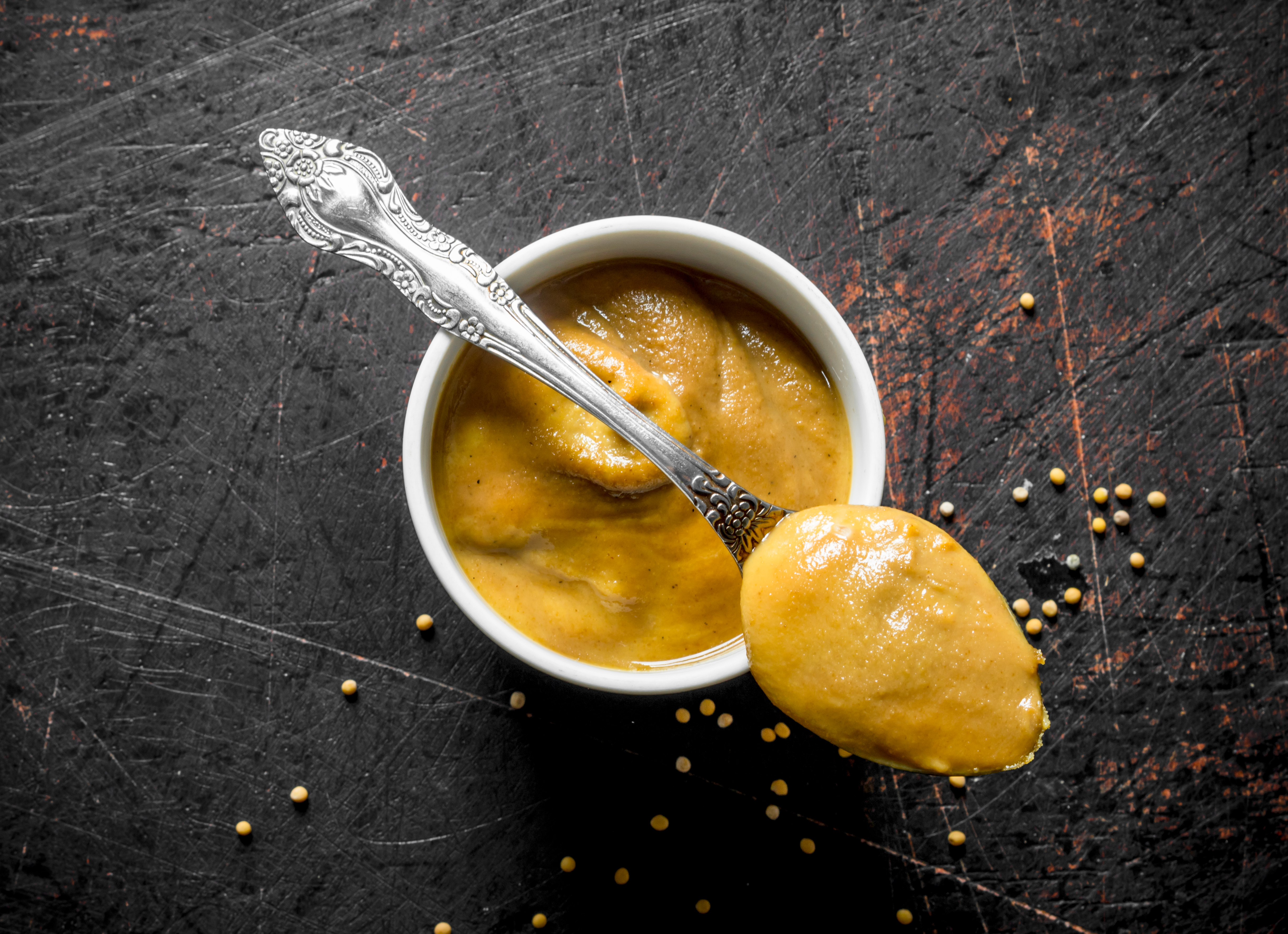 1. Горчичная маска для волос. Медово-горчичный соус. Горчичная ложка. Горчичная ложка.