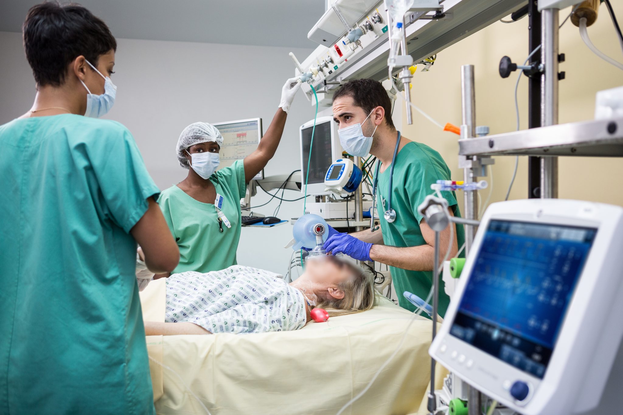 What The Beep Tackling Alarm Fatigue In Intensive Care Units GE Healthcare United States 