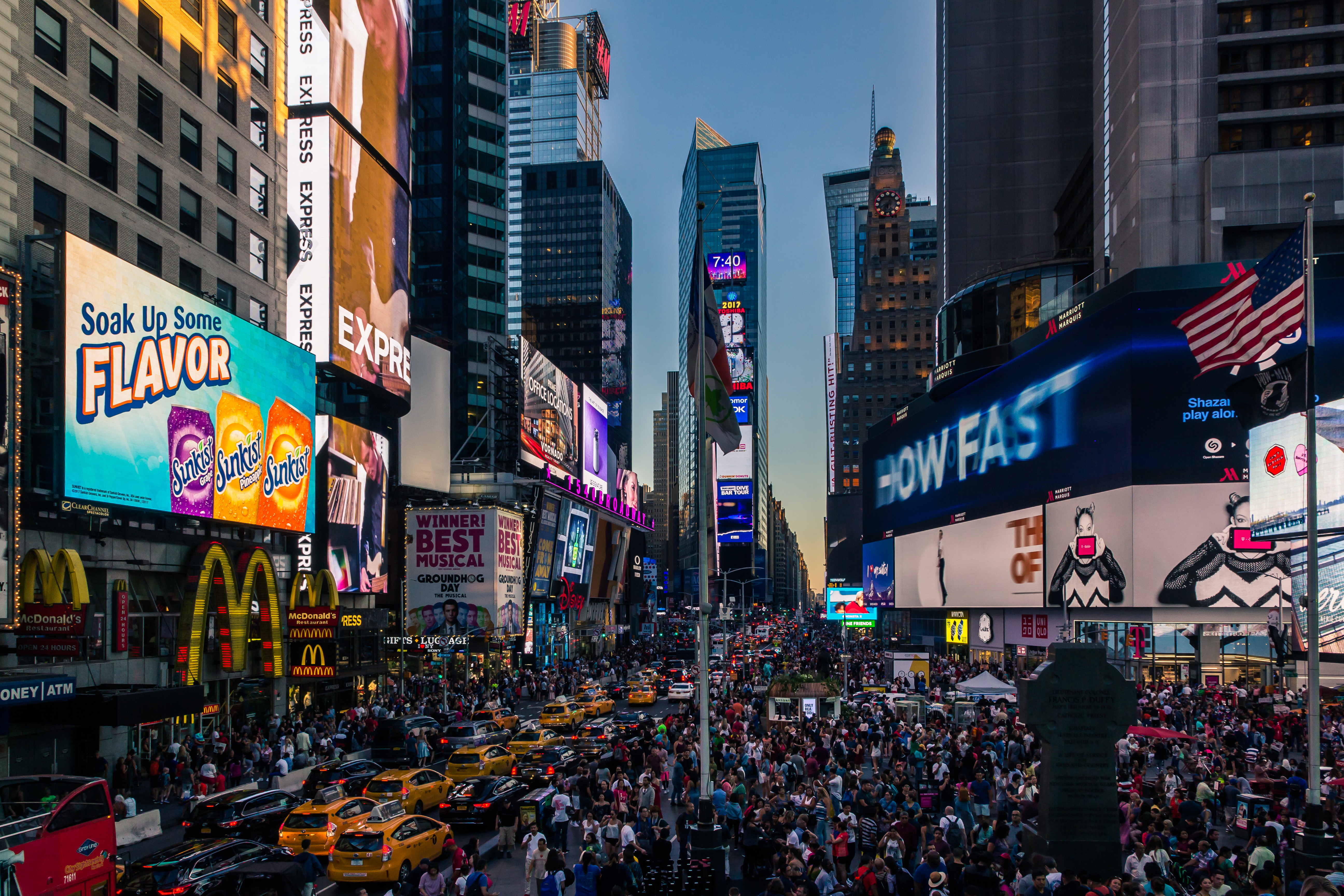 Crowds and traffic in Times Square