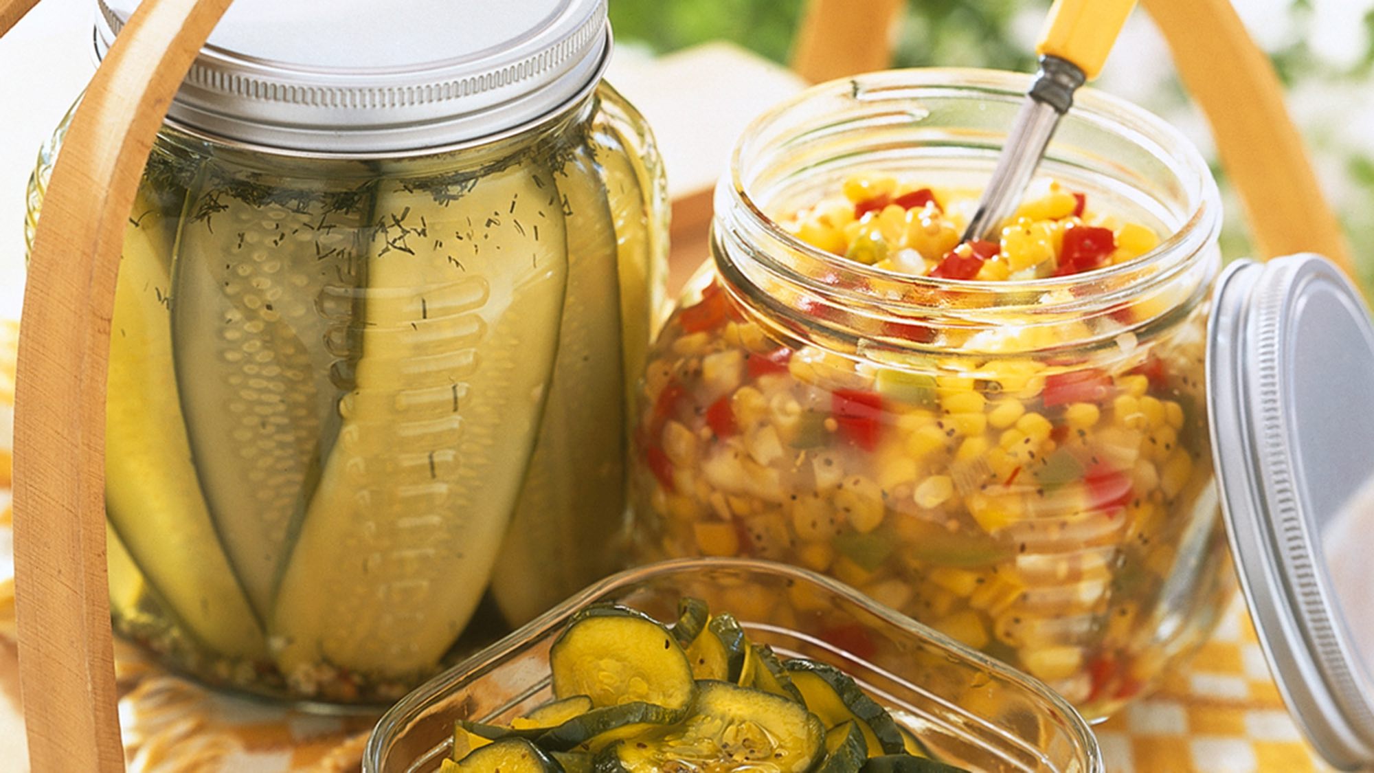 How To Make The Crunchiest Homemade Pickles Mccormick