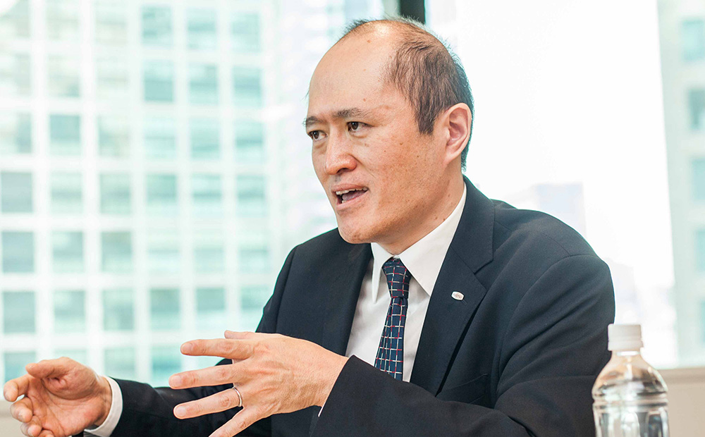 世界はブロックチェーンとどう向き合うべきか 先進都市 スイス クリプトバレーの現状と未来 Fujitsu Journal 富士通ジャーナル