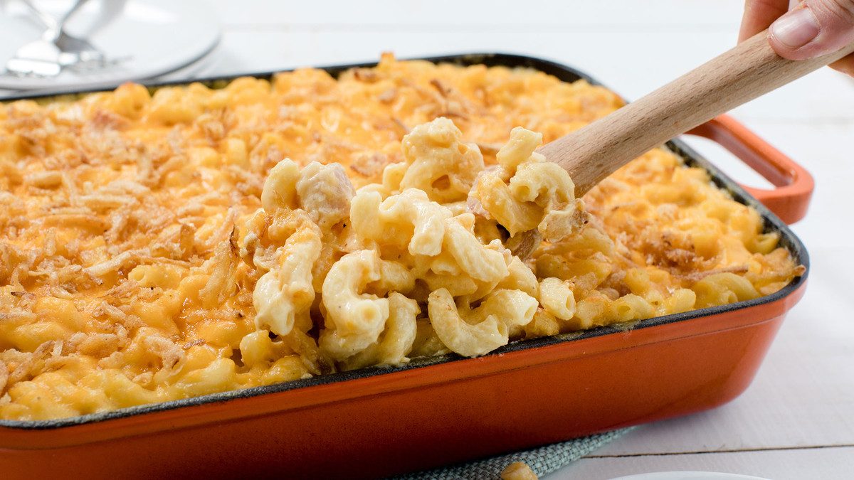 Rule Breaking Sheet Pan Mac And Cheese Has Crispy Topping In Every Bite Mccormick 