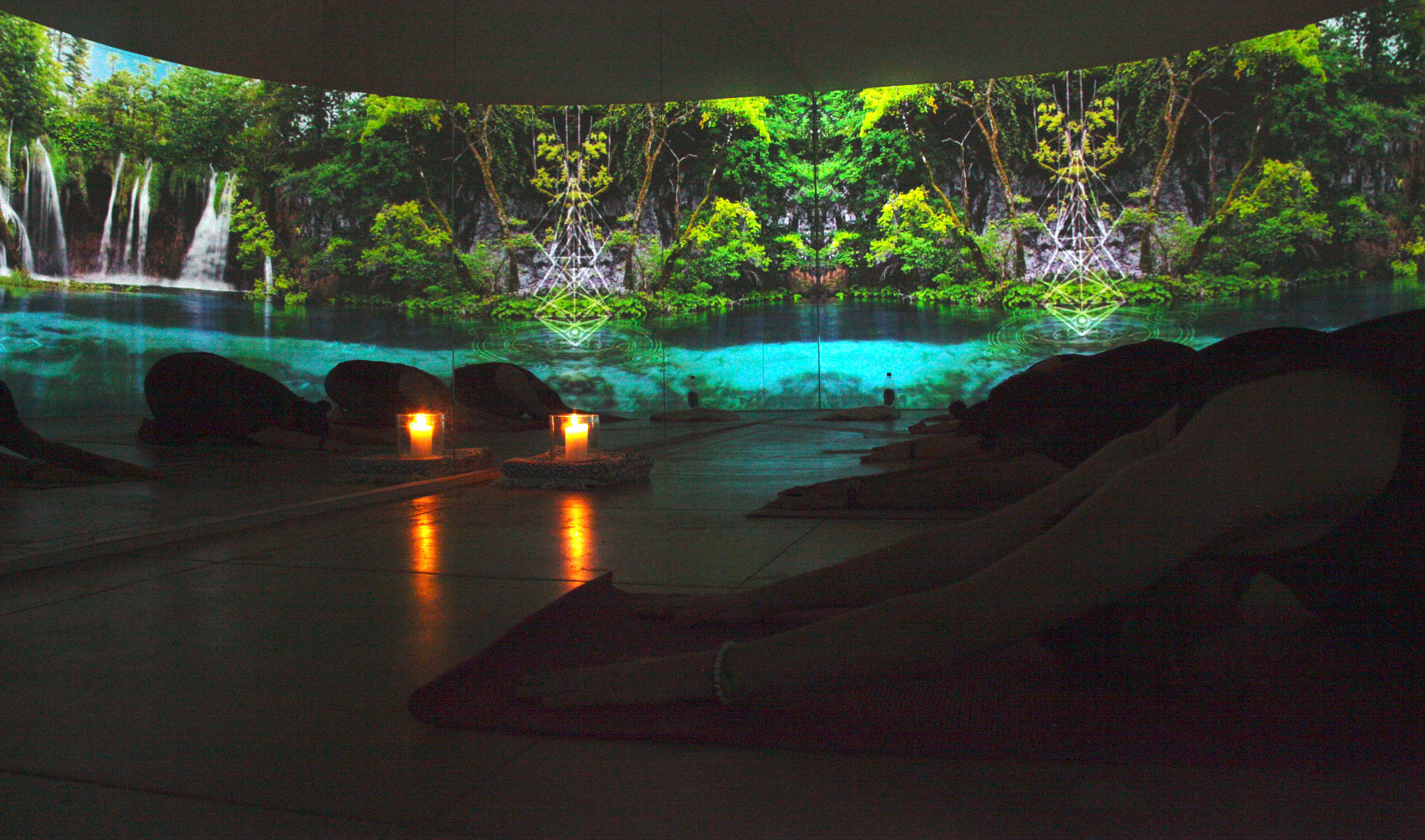 Aurora Yoga incorporates Lazer Catcher's immersive visuals