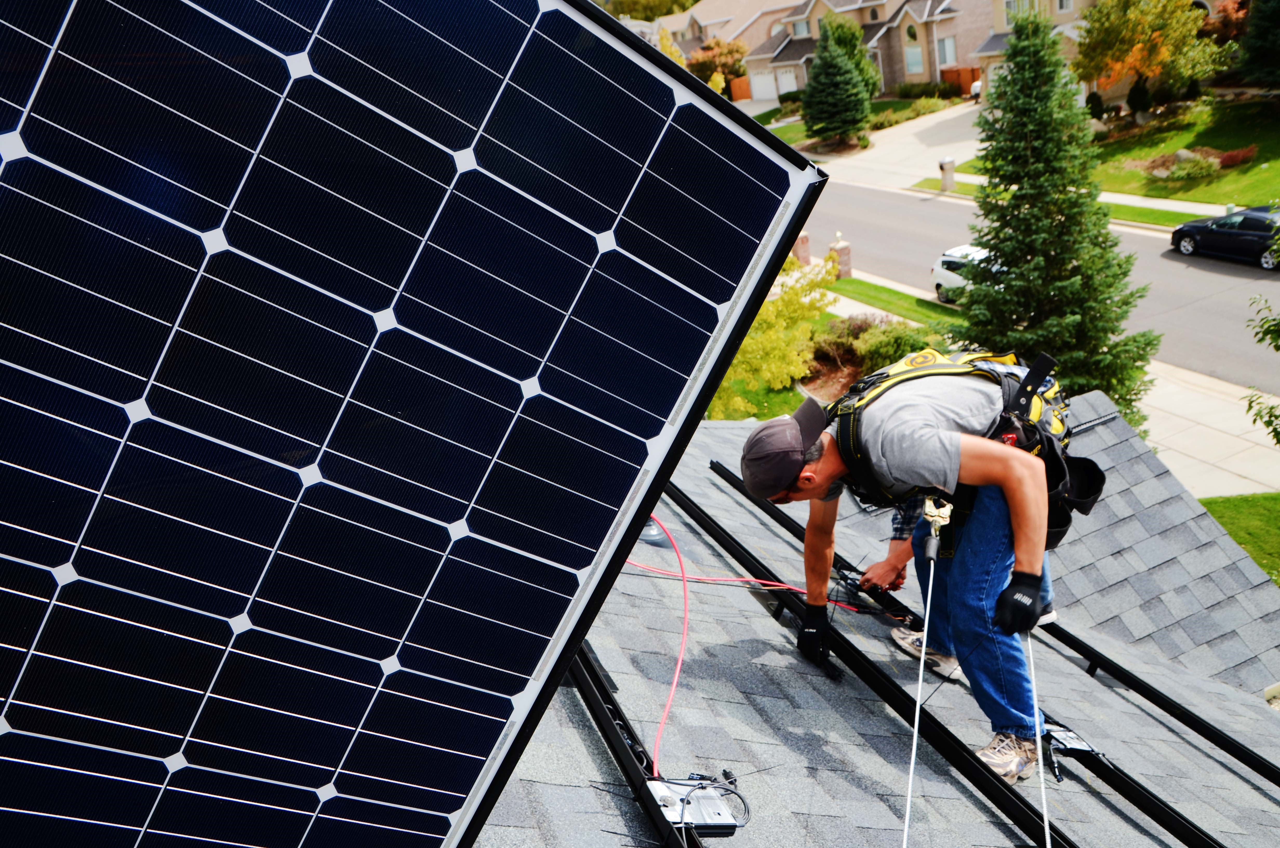 Solar Safety 101: How Do Solar Panels Work?