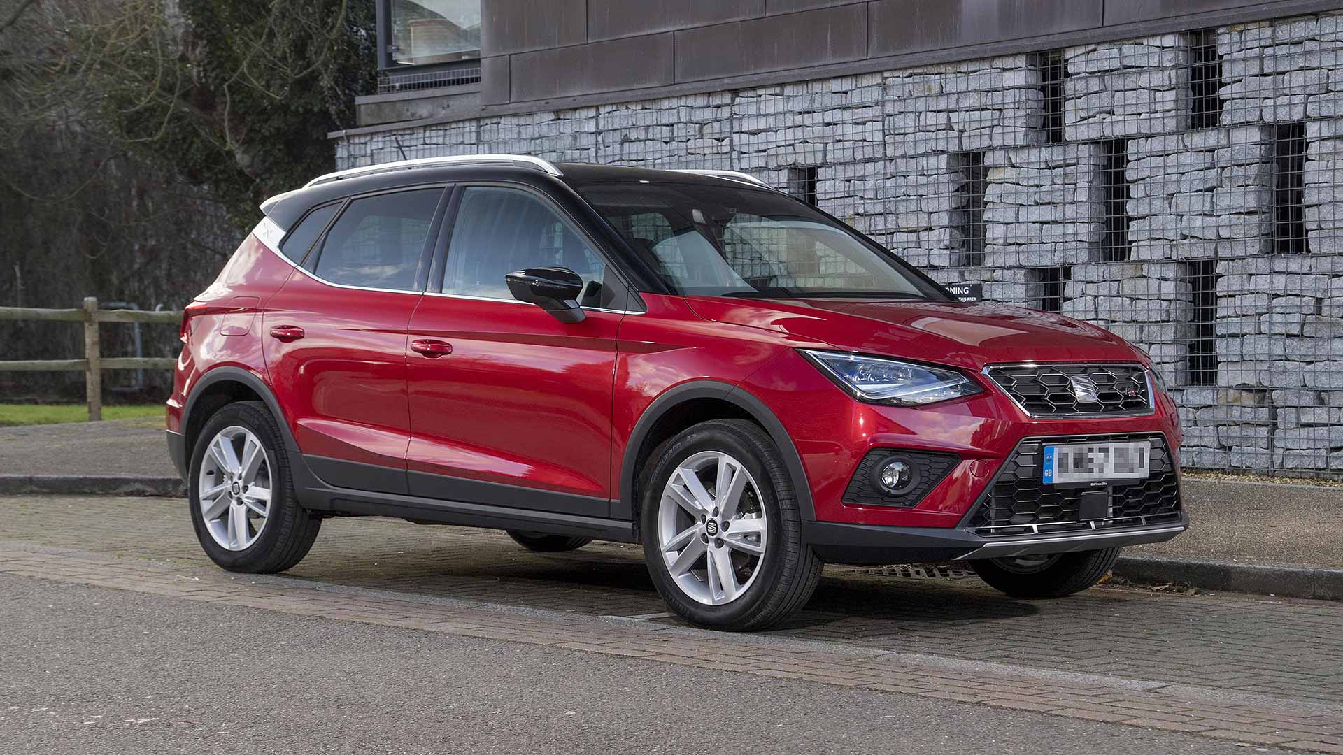 Red Seat Arona 1.0 TSI 115 FR