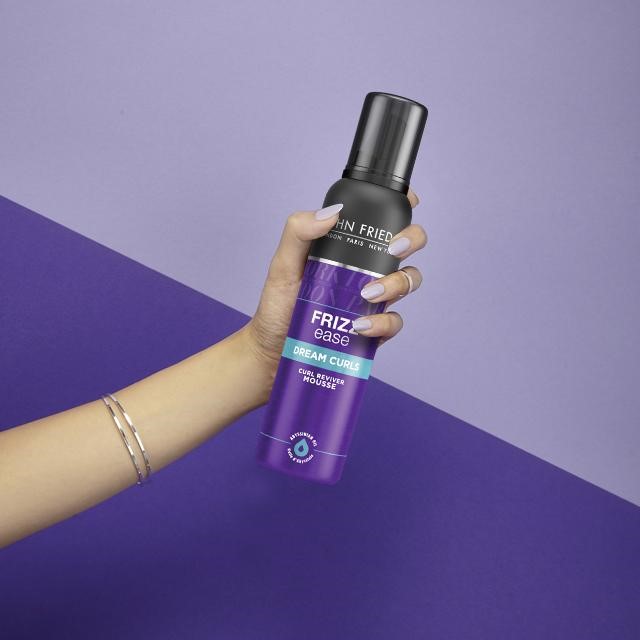 John Frieda Frizz Ease Dream Curls Mousse